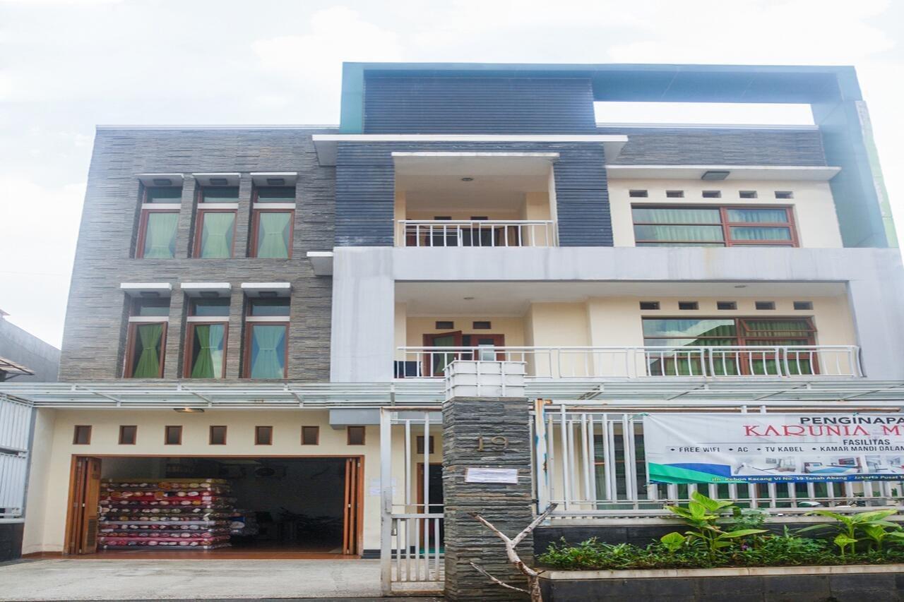 Hotel Oyo 3894 Karunia Muslim Syariah 2*
