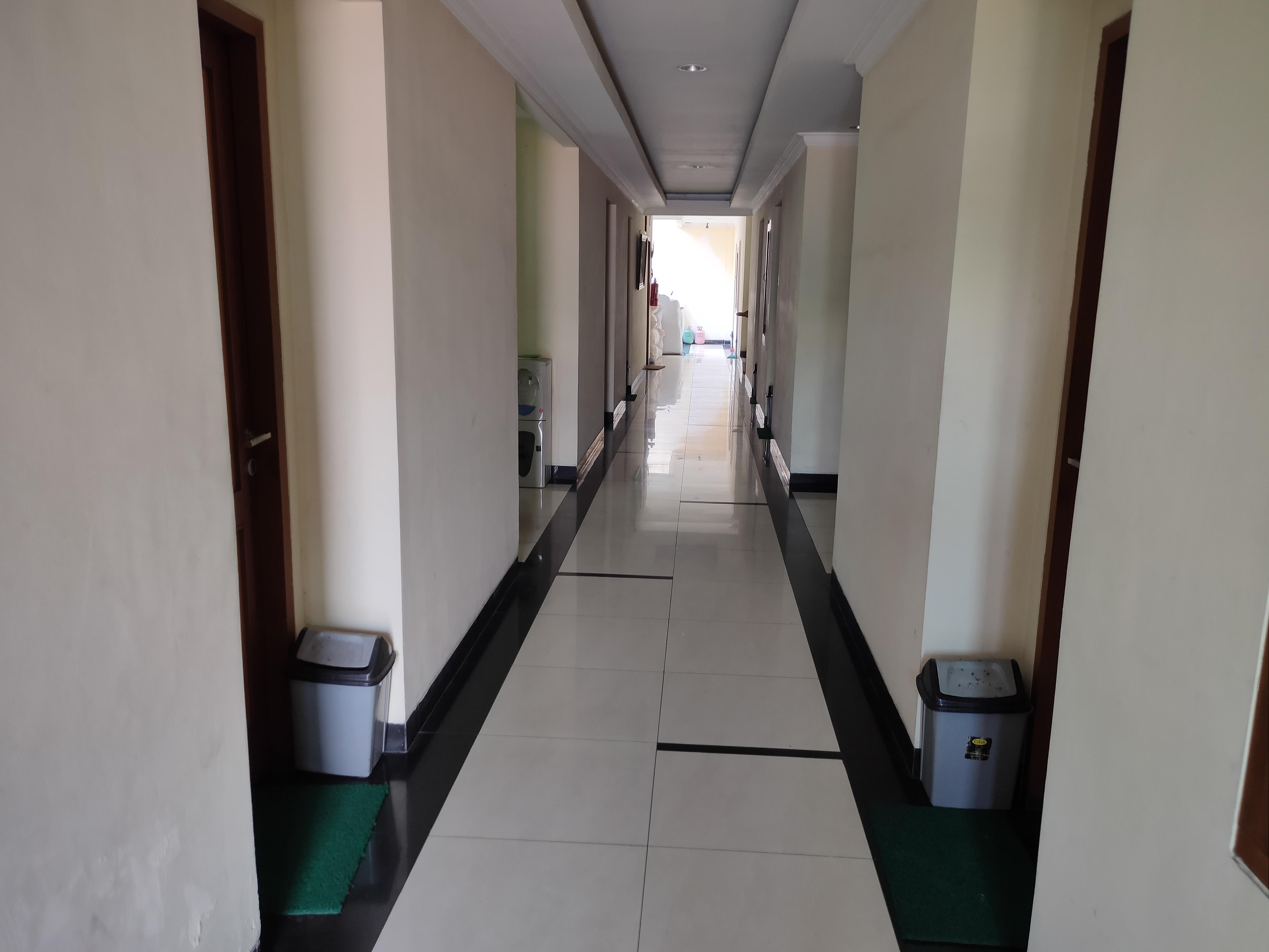 Oyo 3894 Karunia Muslim Syariah 2*